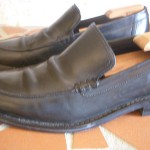 Cole Haan men’s  size 9 M black leather loafer Nike air sole Discounted!