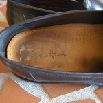 Cole Haan men’s  size 9 M black leather loafer Nike air sole Discounted!