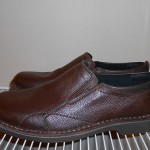 NWOB CLARKS SHOES MEN’S DOBY LEATHER SLIP ON LOAFERS – BROWN – SIZE 10.5 M
