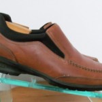 Mens size 9.5 M brown leather Cole Haan slip on loafers casual shoes  K2