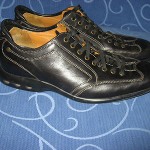 Cole Haan . Men’s Casual Fashion Shoe . Black Leather . Sz. 10M