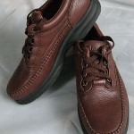 Men’s Clarks NWT Size 9 Leather Lace Up Loafers