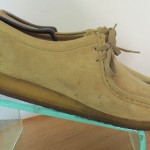 Mens size 11 M khaki suede Clarks Originals Wallabees lace tie casual shoes