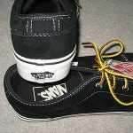 VANS SKATEBOARDING MENS 106 VULCANIZED PIG SUEDE SHOES BLACK SIZE 9 FREE SHIP NR