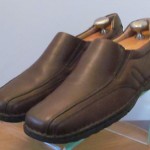 Mens size 11 M brown leather Clarks XTR Lite slip on casual loafers shoes