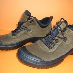NWOB Clarks sz 9 mens shoes suede