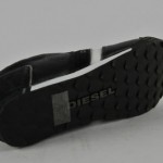 MEN DIESEL LOOP BLACK WHITE CLASSIC CASUAL US 9.5 NIB NO RESERVE