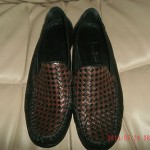 COLE HAAN BLACK / BROWN WOVEN TOP LOAFERS SIZE 8 B