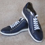 Cole Haan Leather Sneaker Navy Blue size 13