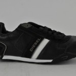 MEN DIESEL LOOP BLACK WHITE CLASSIC CASUAL US 9.5 NIB NO RESERVE