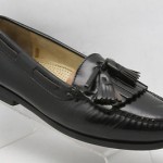 NICE! Mens shoes COLE HAAN black leather tassel slip ons loafers sz 9.5 D