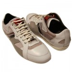 $275 HUGO BOSS Red Label White Grey Sneakers 10 43 Mens Shoes Trainers 9.5 Gray