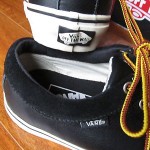 NEW VANS 106 MOC SHOES Mens sz 7 Womens SZ 8.5 BLACK LEATHER