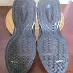 Mens size 10 M black leather Clarks slip on loafers casual or dress shoes