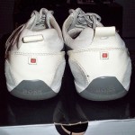 HUGO BOSS WHITE & GRAY WITH SILVER STRIPES SNEAKERS US SIZE 9, EUR 40