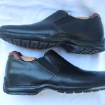 COLE HAAN BLACK LEATHER SLIP ON LOAFERS SIZE 9 MEDIUM