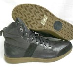 New DIESEL Mens Voyager Black Leather High Top Fashion Shoes US 10.5 EU 44