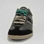 MEN DIESEL LOUNGE BLACK GREEN CLASSIC CASUAL US 7.5 NIB NO RESERVE