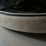 Used Mens Plaid Vans Shoes Size 9 In Good Condition
