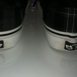 Used Mens Plaid Vans Shoes Size 9 In Good Condition