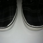 Used Mens Plaid Vans Shoes Size 9 In Good Condition