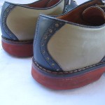 MENS COLE HAAN NAVY/ TAUPE LEATHER SADDLE SHOES  SIZE 8.5 D