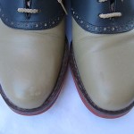 MENS COLE HAAN NAVY/ TAUPE LEATHER SADDLE SHOES  SIZE 8.5 D