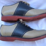 MENS COLE HAAN NAVY/ TAUPE LEATHER SADDLE SHOES  SIZE 8.5 D
