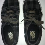 Used Mens Plaid Vans Shoes Size 9 In Good Condition