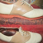 Spectators – Cole Haan Two Tone Saddles, Beige & Tan sz 9 D/B