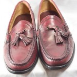 COLE HAAN Men’s slip on tassel loafer  SIZE 10 M burgandy leather
