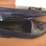 COLE HAAN, MANOCO  MEN’S BLACK & MOCHA  LOAFERS 9 1/2 M VERY NICE, IN O.B.