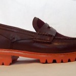 New COLE HAAN men’s oxblood upper/orange sole penny loafer size 8.5