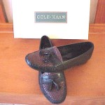 COLE HAAN, MANOCO  MEN’S BLACK & MOCHA  LOAFERS 9 1/2 M VERY NICE, IN O.B.