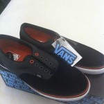 Limited Vans Era Black, Orange, & White Shoe!!