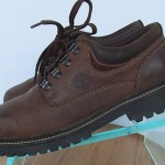 Mens sz 8 M dark brown leather rustic Timberland all terrain work/ casual shoes