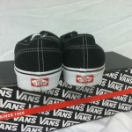 New VANS Authentic Black Men’s shoes Size:12 $70 Retail
