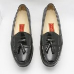 AWESOME! Mens shoes COLE HAAN black leather slip on tassel loafers sz 10.5 D