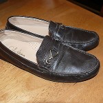 COLE HAAN Brown Leather Driving Mocs Mocassins Shoes Loafers gold buckle 10B
