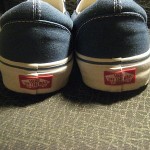Vans Slip on SZ. 9.5 classic navy blue (only worn once!)