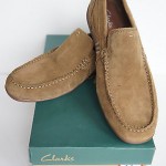 Brand New Clarks Plateau Tan Suede Size 7.5 Medium Driving Moccasins
