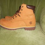 NEW TIMBERLAND WHEAT NUBUCK  BOOTS SIZE 12, NEVER WORN