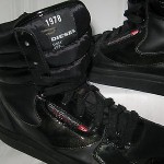 Diesel Men’s Revolution Clawster Hi-Top Sneakers Black on Black Side Zip Sz -9US