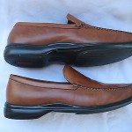 COLE HAAN BROWN LEATHER SLIP ON  LOAFERS  MENS SIZE 9.5 MEDIUM
