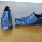 COLE HAAN BLACK LEATHER SLIP ON  LOAFERS Black  MENS SIZE 9 M