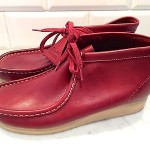 Vintage Clarks Wallabees Euro 42 RED