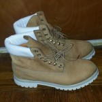 Timberland Rare!!!!!  ( white soles and white collar) 6″Original Premium Boots
