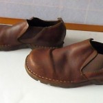 COLE HAAN COUNTRY Mens Distressed Brown Leather Look Moc Slip On Shoes Sz 10.5