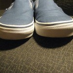 Vans Slip on SZ. 9.5 classic navy blue (only worn once!)