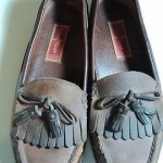COLE HAAN MENS SIZE 11.5 TWO TONE BROWN LEATHER LOAFERS SHOES TASSLES FRINGES